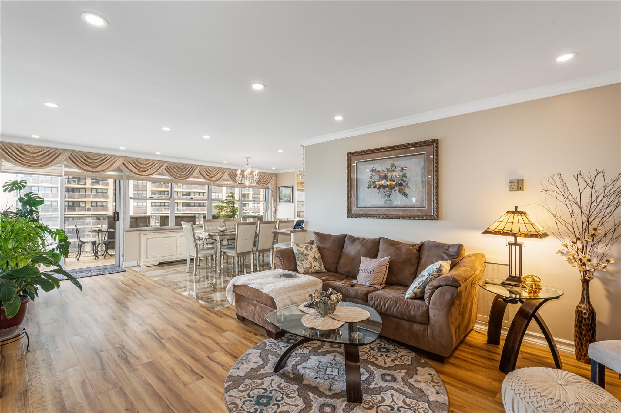 #4 photo, 17-85 215th Street, クイーンズ区 Bayside , NY 11360