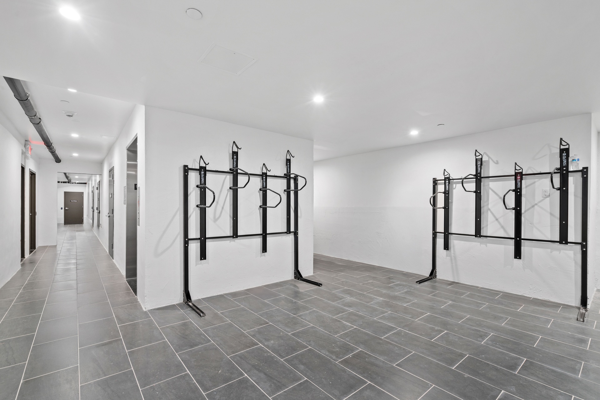 #9 photo, 33-25 Junction Boulevard, クイーンズ区 North Corona , NY 11372