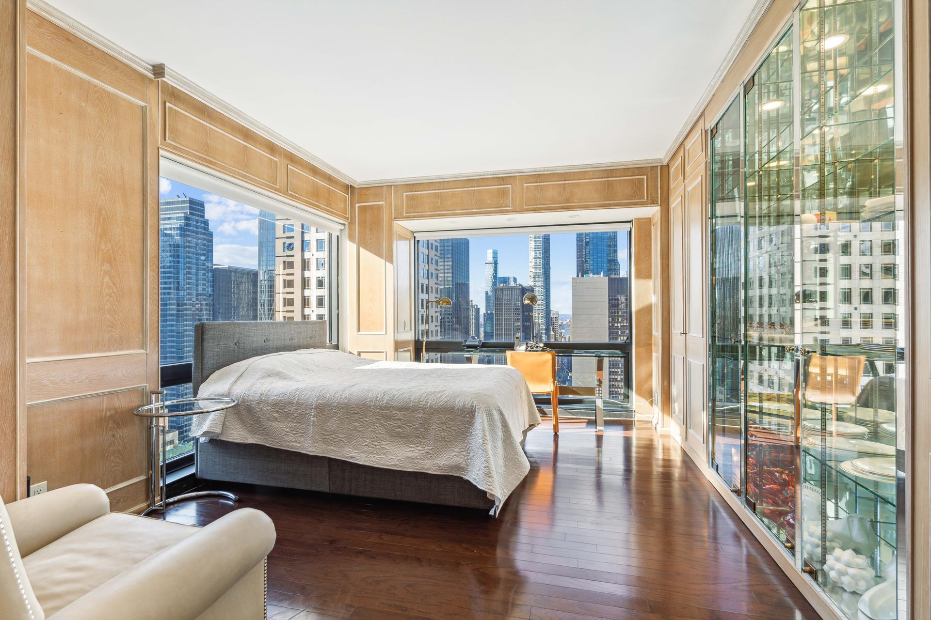 #5 photo, 721 5TH Avenue, マンハッタン Midtown East , NY 10022