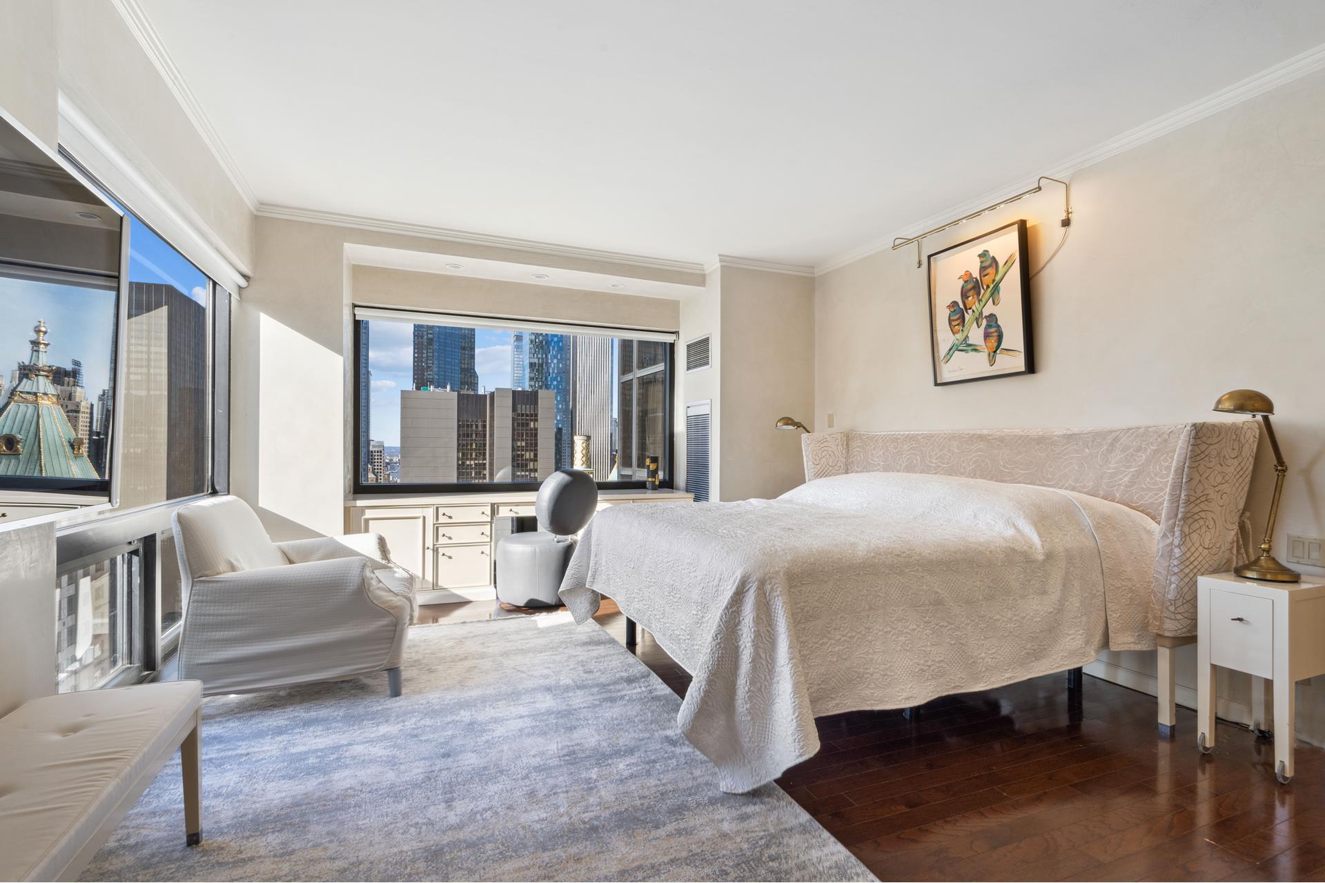 #6 photo, 721 5TH Avenue, マンハッタン Midtown East , NY 10022