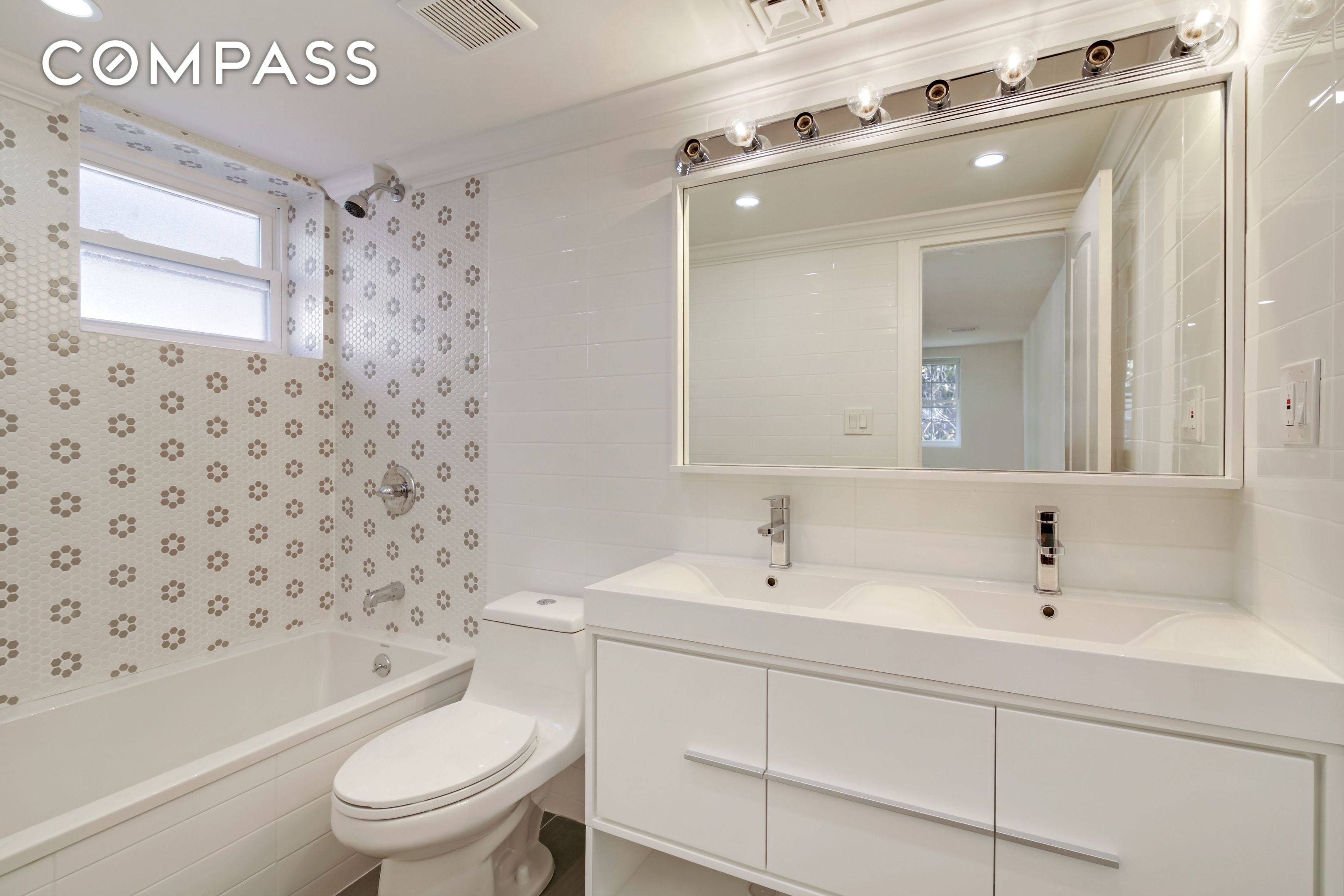 #5 photo, Brooklyn, East New York , NY 11207