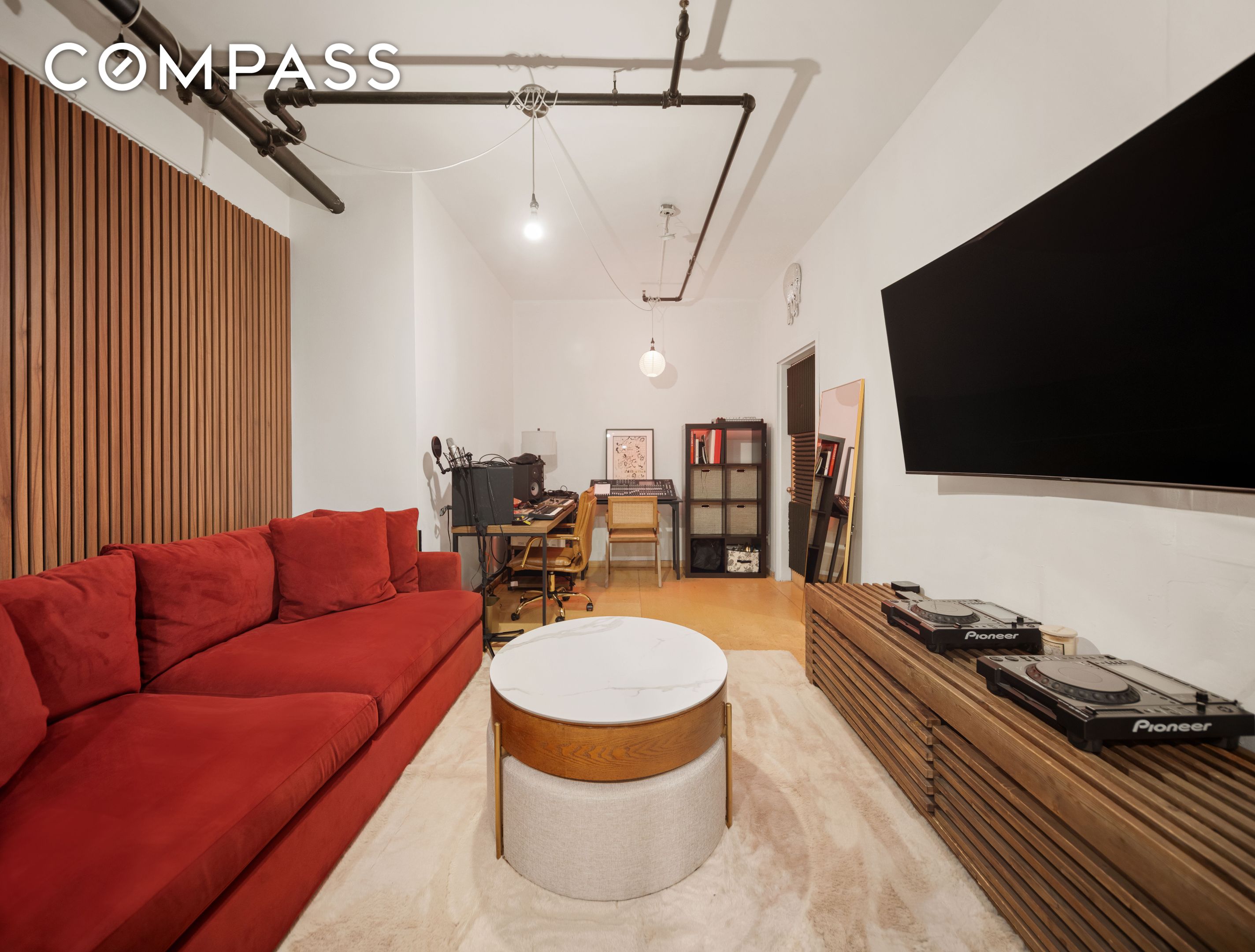 #9 photo, 138 Broadway, ブルックリン区 Williamsburg , NY 11211