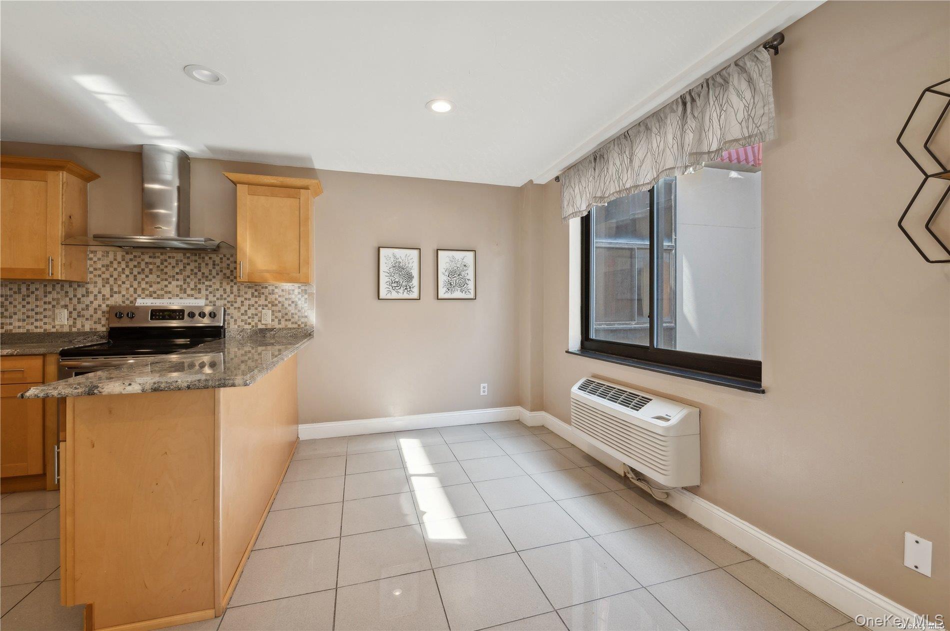 #11 photo, 425 Shore Rd, ナッソー郡 Long Beach , NY 11561