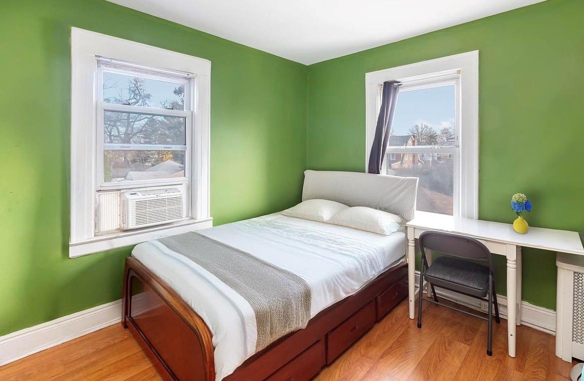 #20 photo, 17103 45th Avenue, Flushing , NY 11358