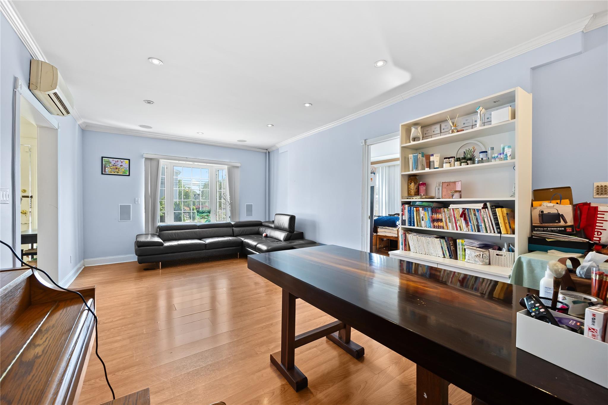 #8 photo, 17103 45th Avenue, Flushing , NY 11358