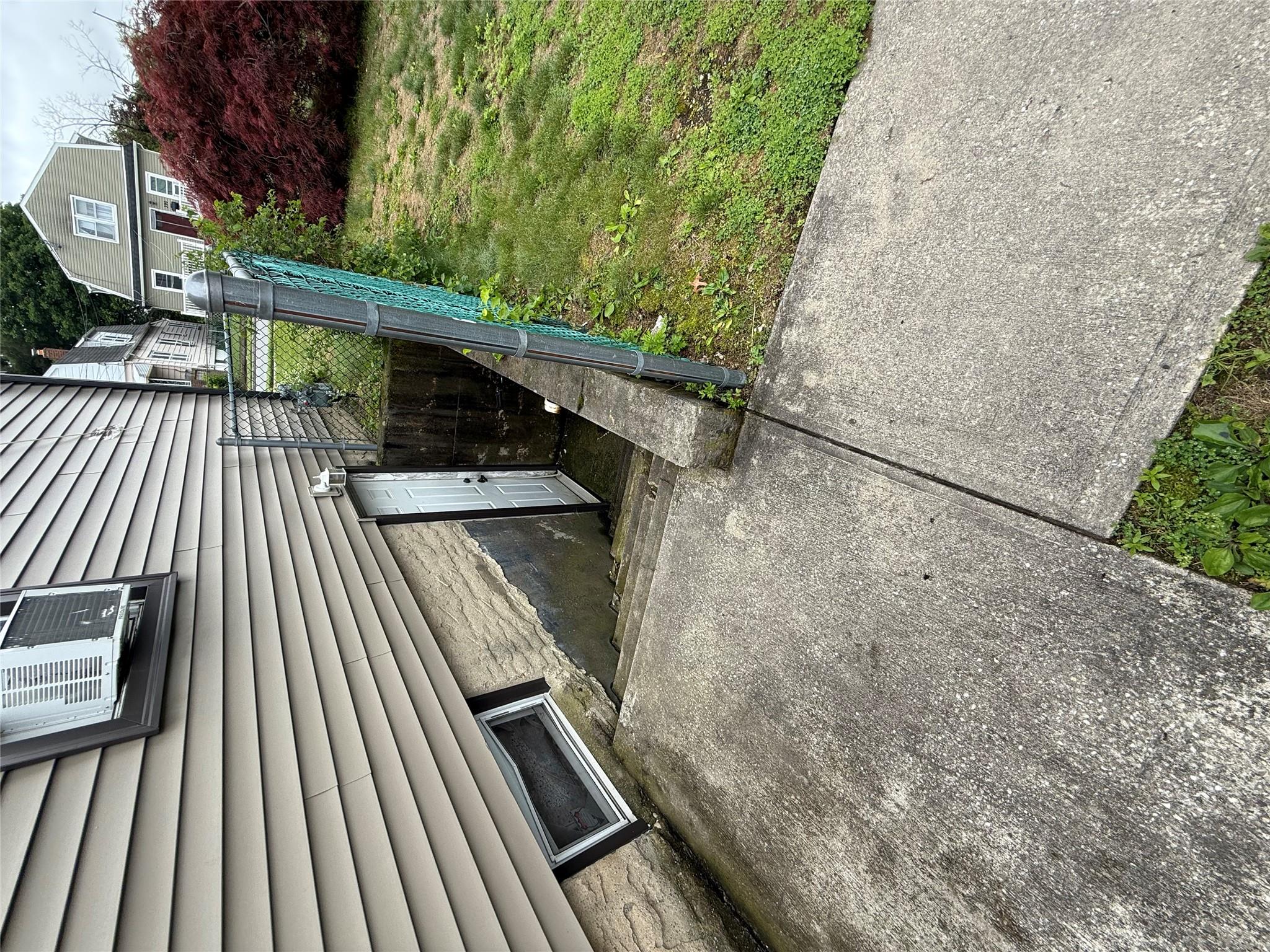 #4 photo, 389 Kirkman Avenue, Elmont , NY 11003