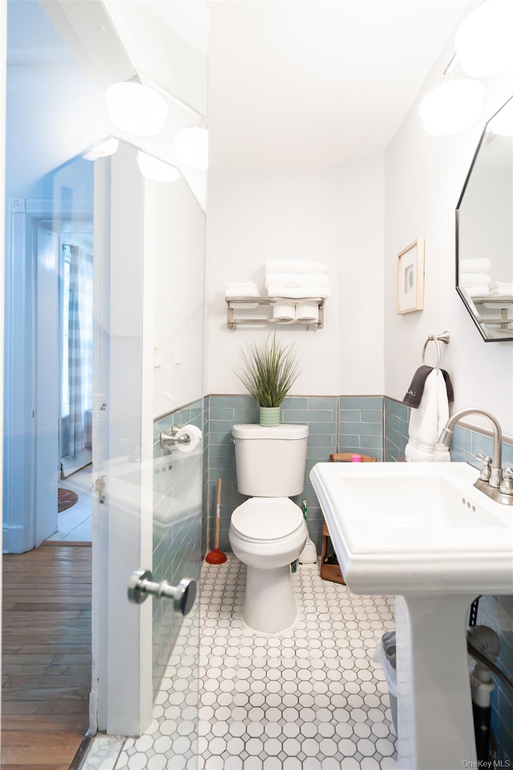 #14 photo, 175 Liberty Street, Newburgh , NY 12550