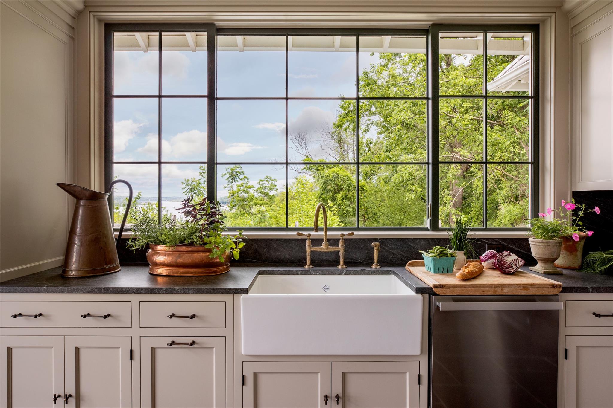 #15 photo, 49 Sunset Circle, Germantown , NY 12526