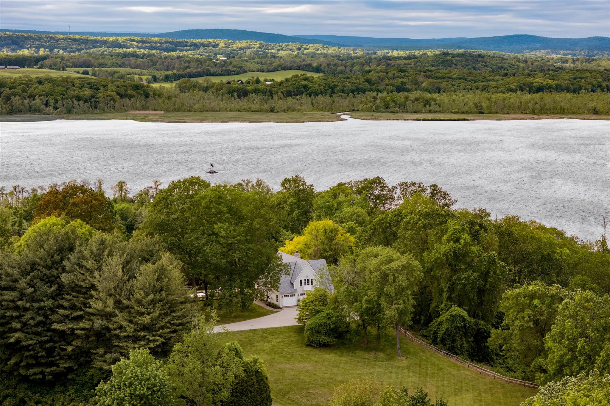 #3 photo, 49 Sunset Circle, Germantown , NY 12526