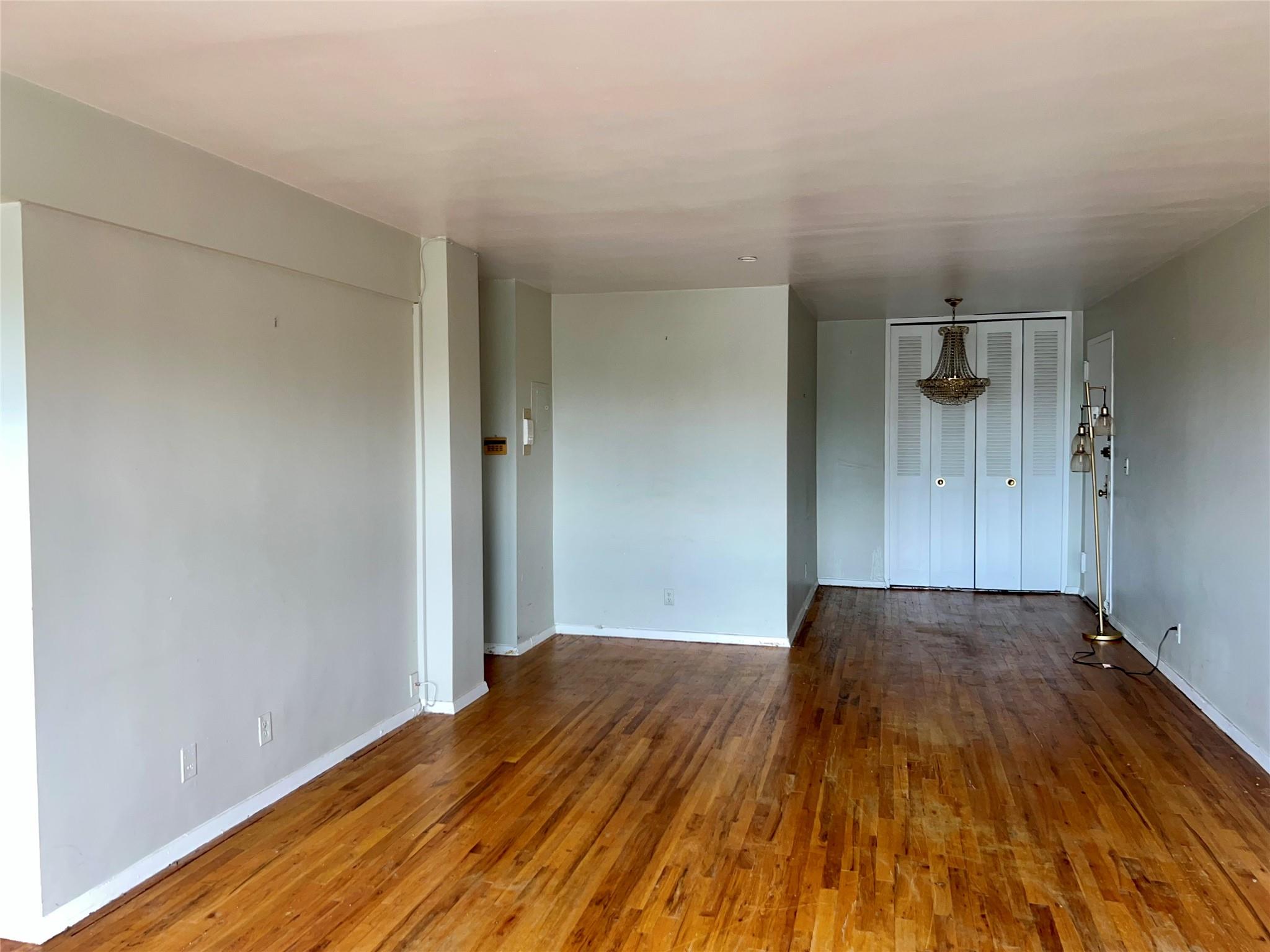 #13 photo, 415 Gramatan Avenue, Mount Vernon , NY 10552