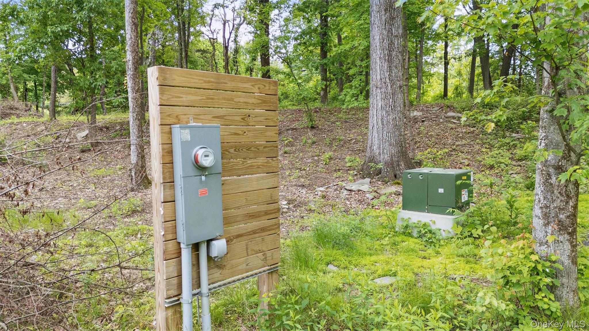 #6 photo, 715 Broadway, Esopus , NY 12429