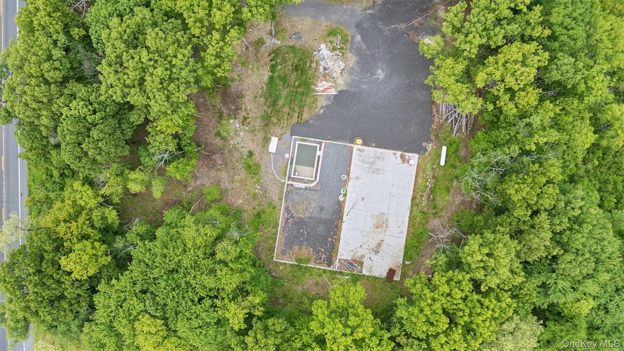 #9 photo, 715 Broadway, Esopus , NY 12429