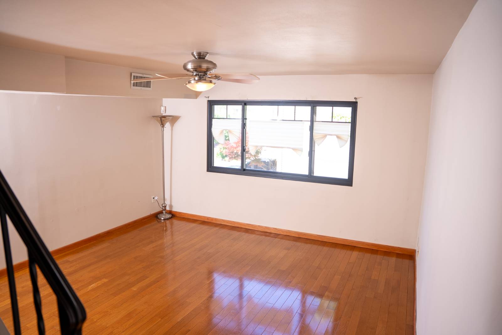 #2 photo, 31 Charles Place, スタテンアイランド Staten Island , NY 10303