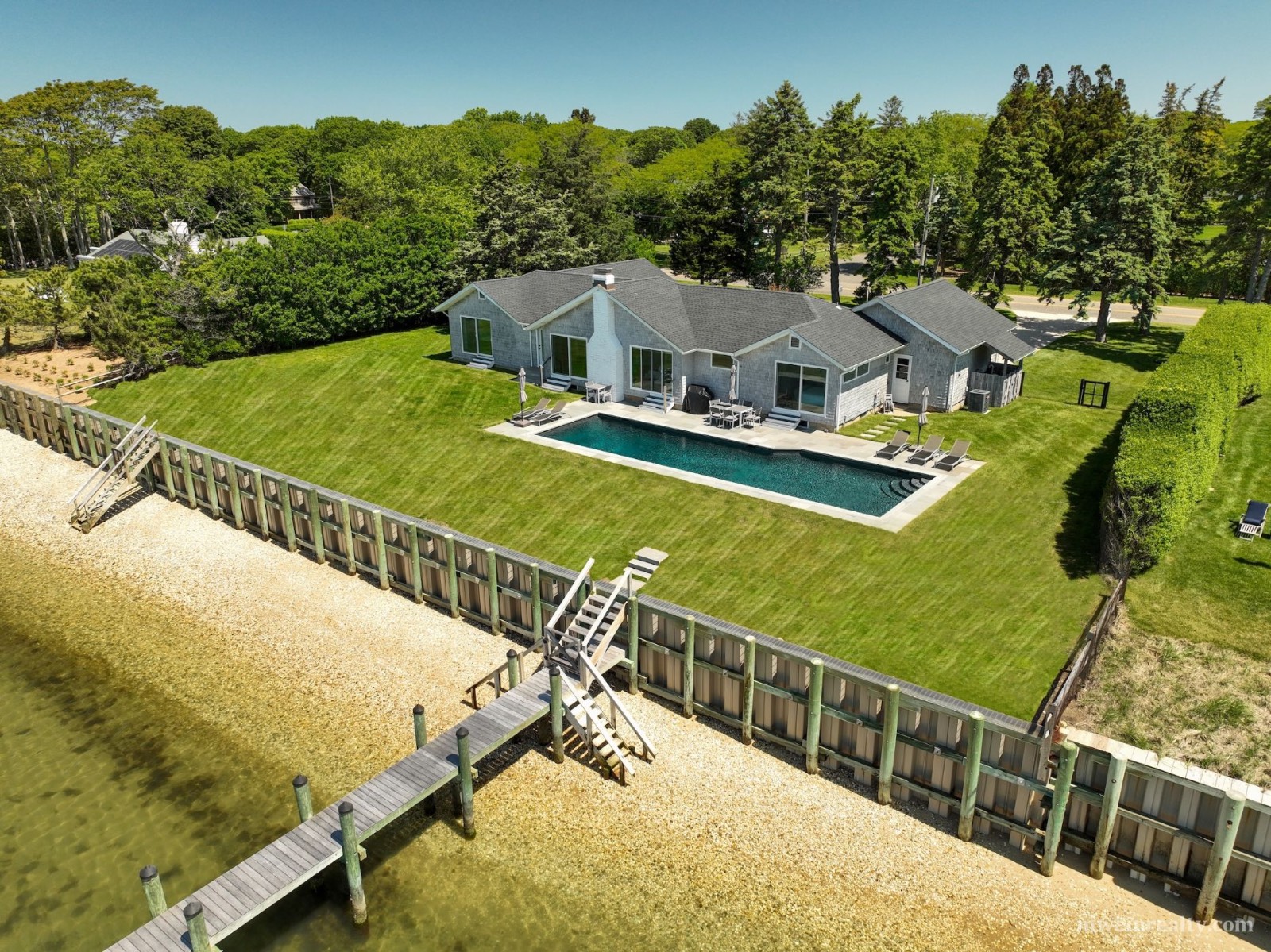 #2 photo, 68  Peconic Avenue, Shelter Island , NY 11964