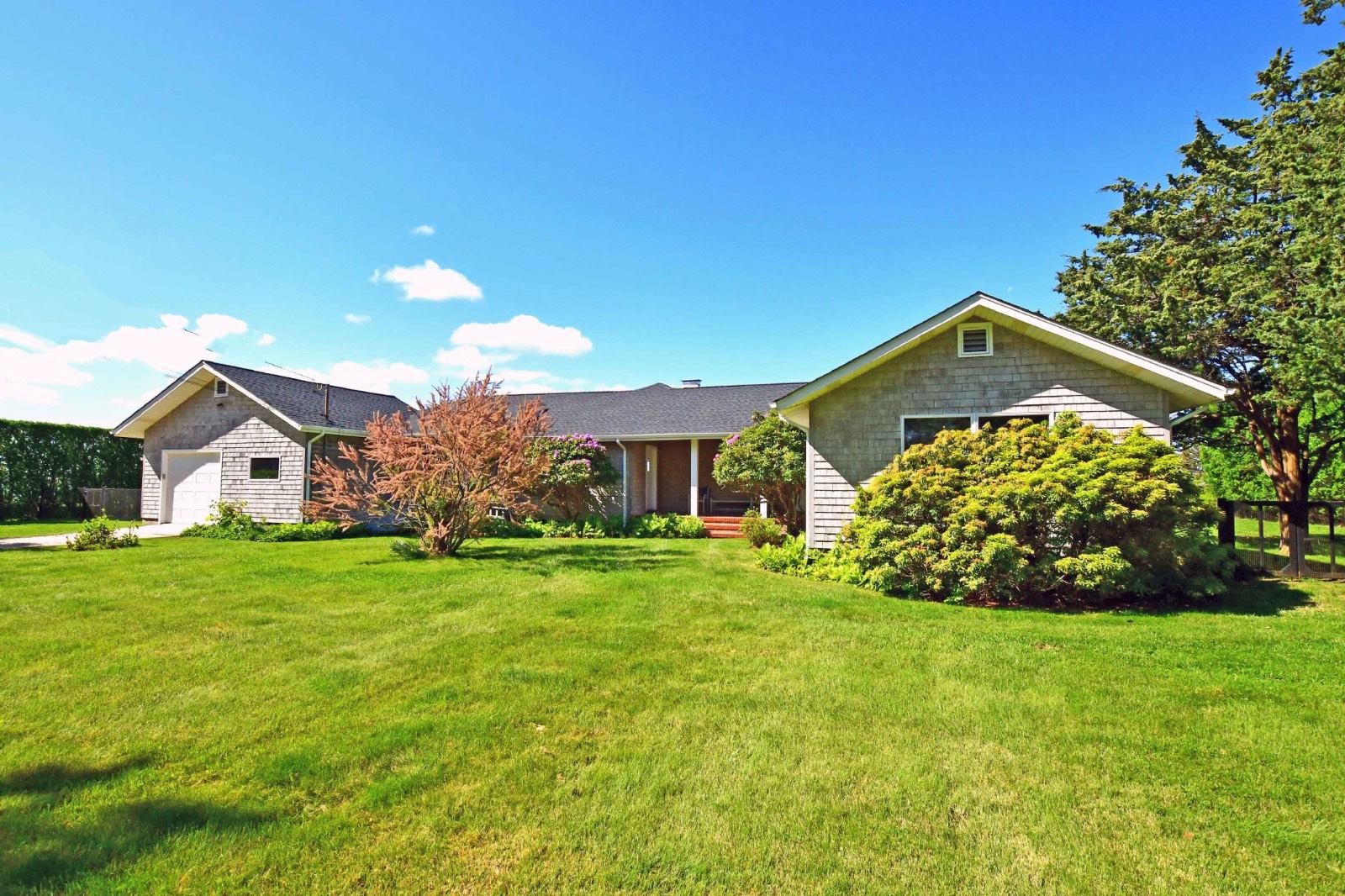 #7 photo, 68  Peconic Avenue, Shelter Island , NY 11964