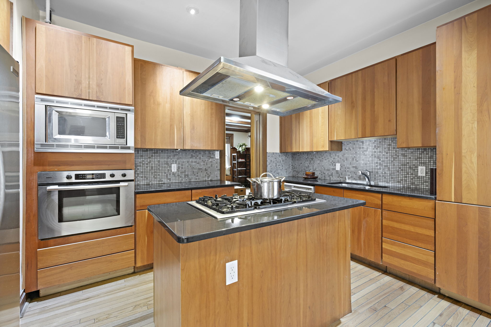 #7 photo, 435 Convent Avenue, マンハッタン Hamilton Heights , NY 10031