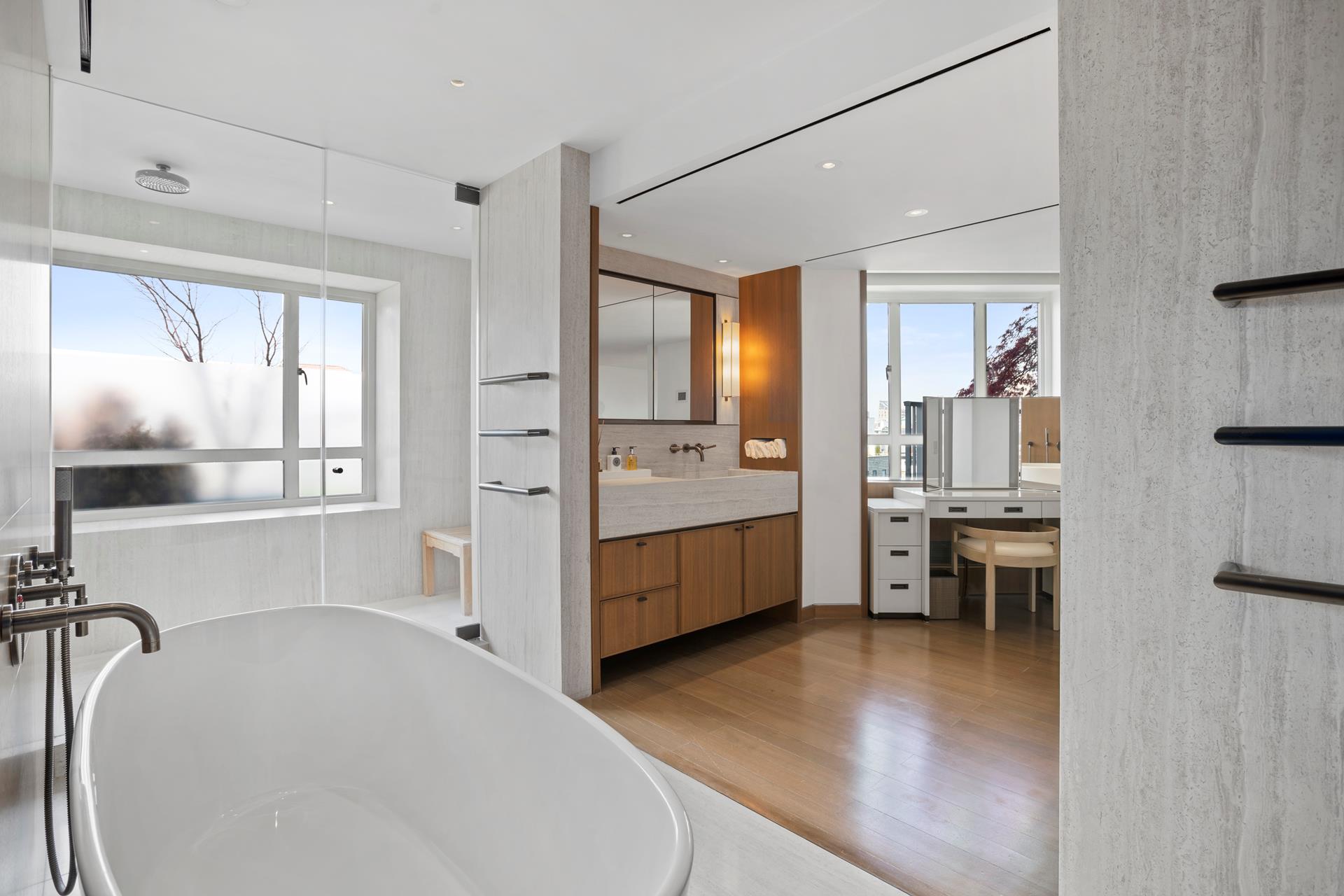 #22 photo, 799 PARK Avenue, マンハッタン Lenox Hill , NY 10021