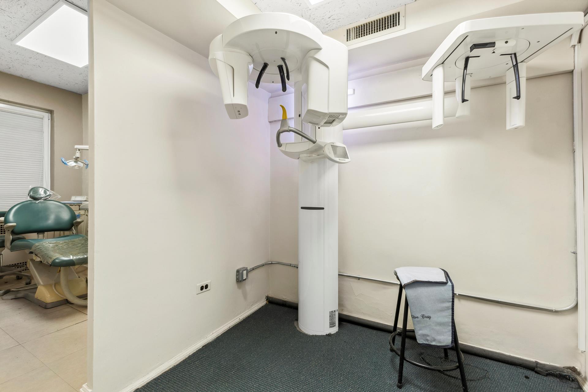 #8 photo, 880 5TH Avenue, マンハッタン Lenox Hill , NY 10021