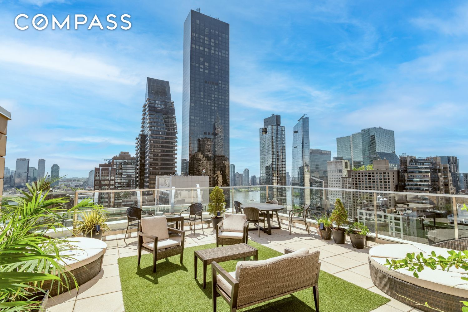 #10 photo, 250 E 49th Street, マンハッタン Midtown East , NY 10017