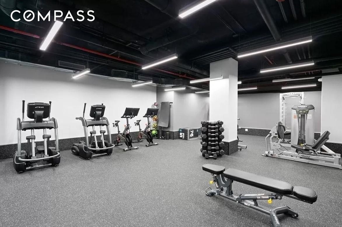 #14 photo, 250 E 49th Street, マンハッタン Midtown East , NY 10017