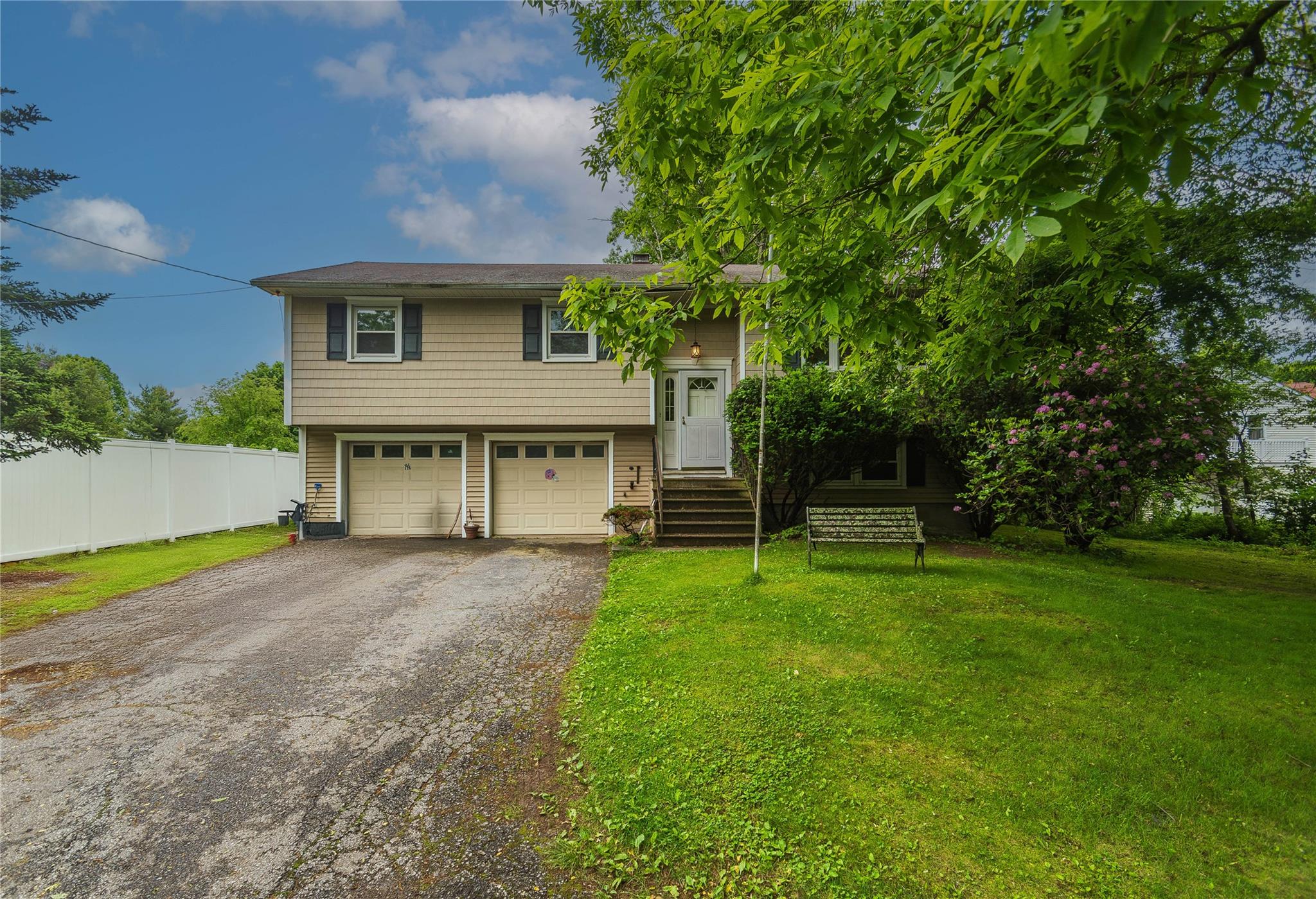 #2 photo, 3042 Gomer Street, 紐約州 Yorktown Heights , NY 10598