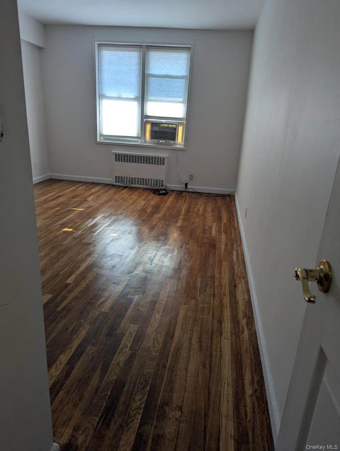 #5 photo, 325 King Street, Port Chester , NY 10573