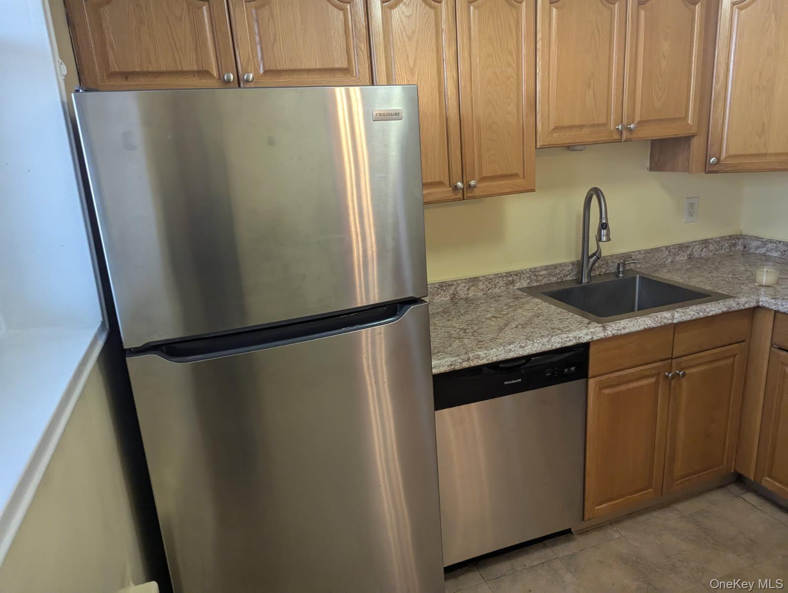 #8 photo, 325 King Street, Port Chester , NY 10573