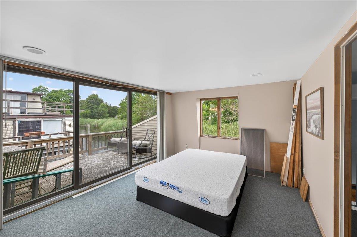 #17 photo, 149 c Riverside Drive, Riverhead , NY 11901