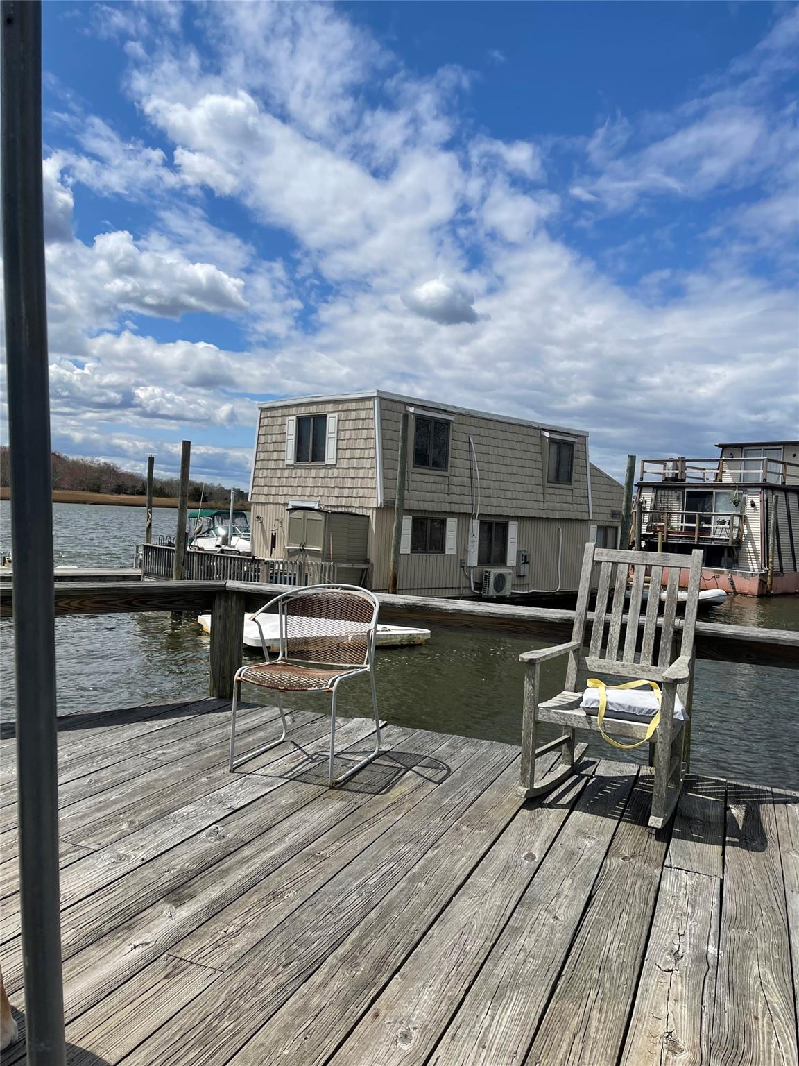 #7 photo, 149 c Riverside Drive, Riverhead , NY 11901