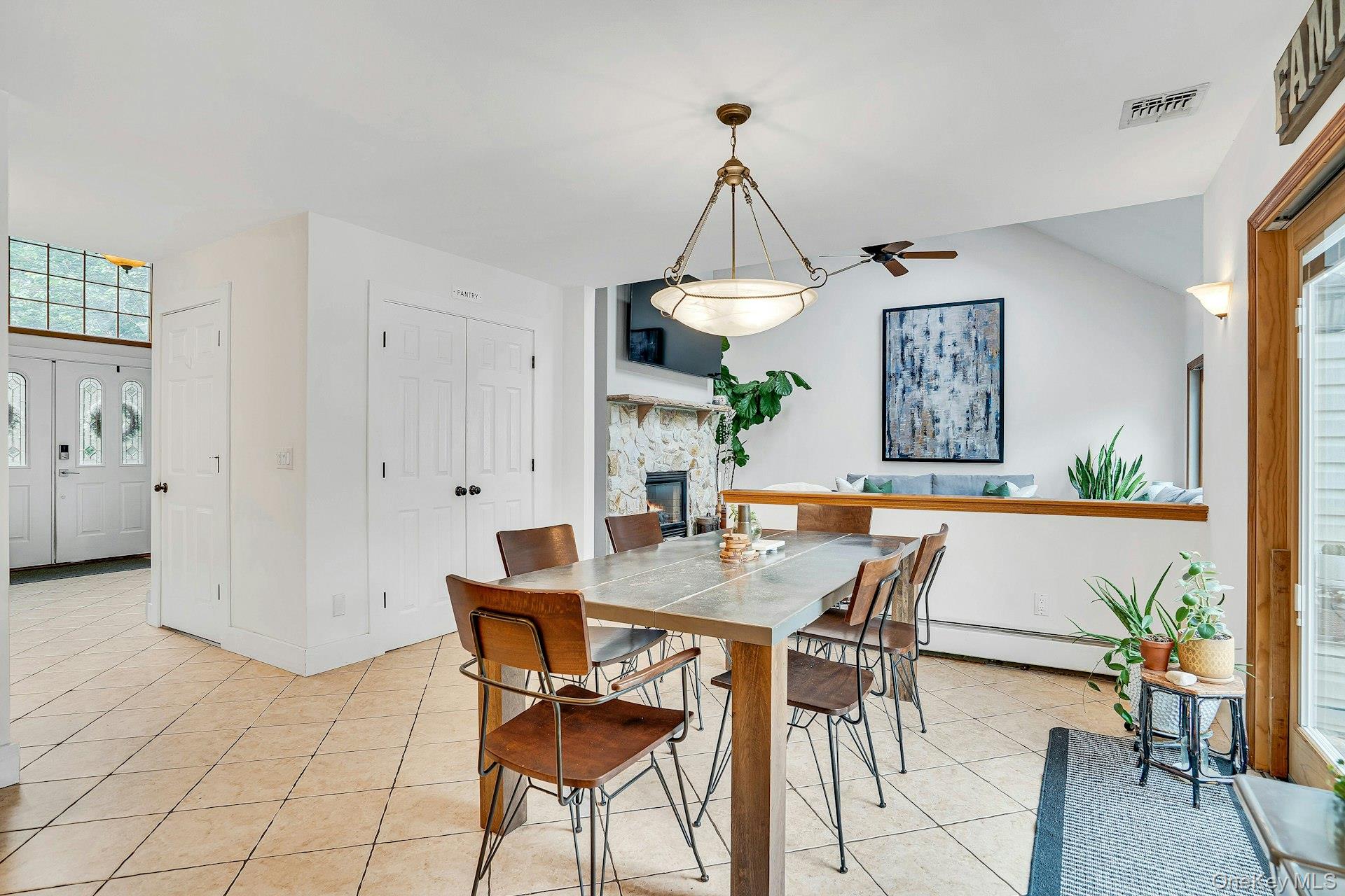 #20 photo, 1138 Carlls Straight Path, سوفولك Dix Hills , NY 11746