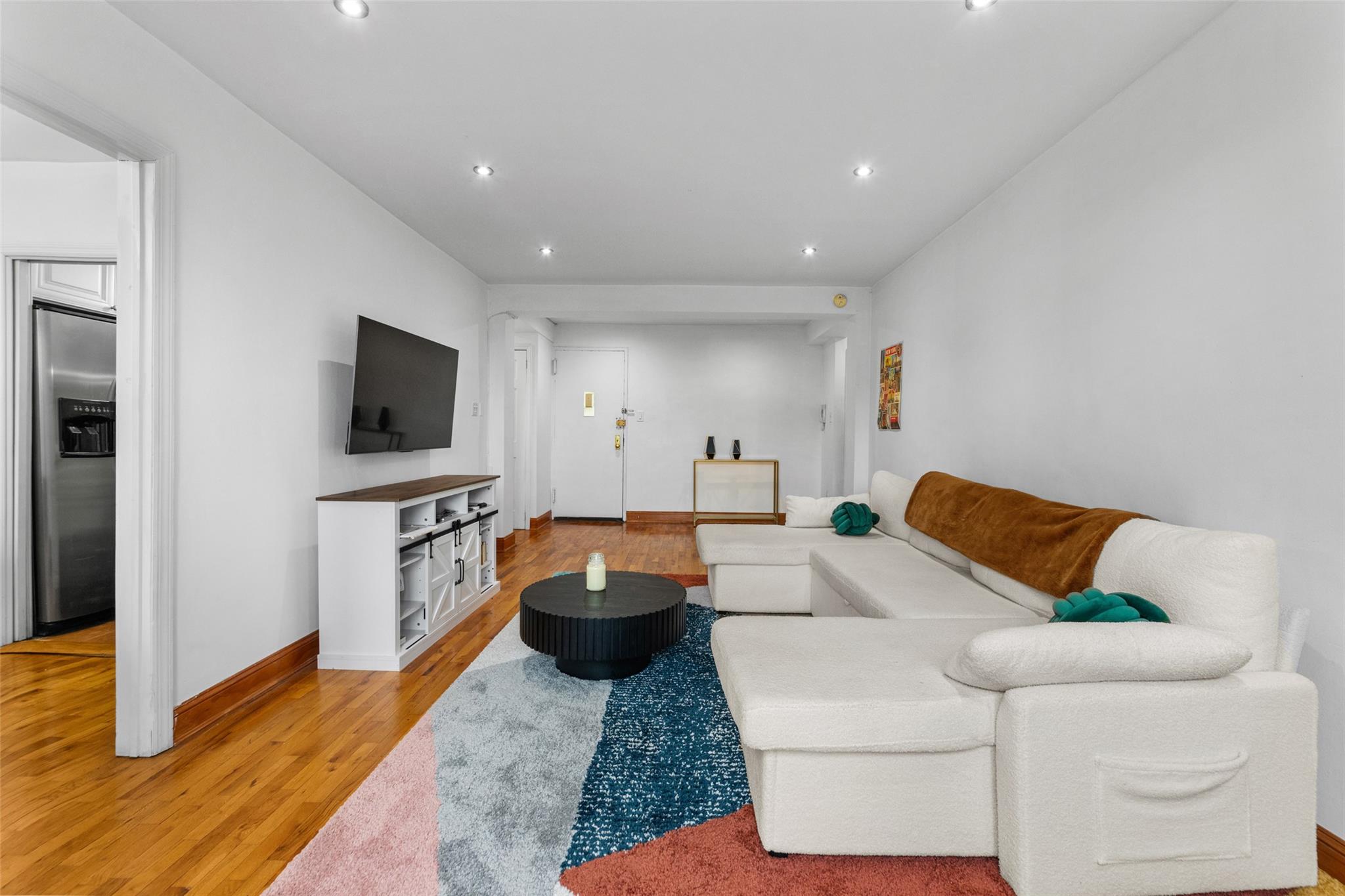 #3 photo, 59-30 108th Street, クイーンズ区 Corona , NY 11368