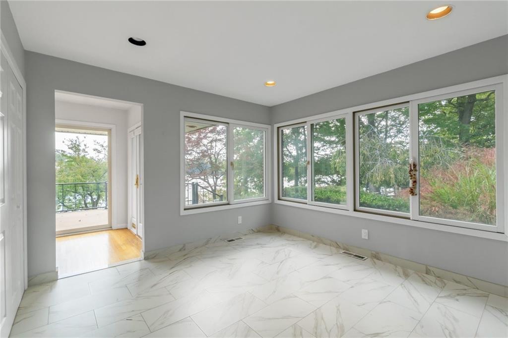 #3 photo, 13 Dock Pathway, New Rochelle , NY 10801