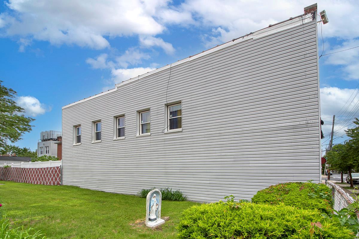 #3 photo, 3243 Ampere Avenue, ブロンクス区 Bronx , NY 10465