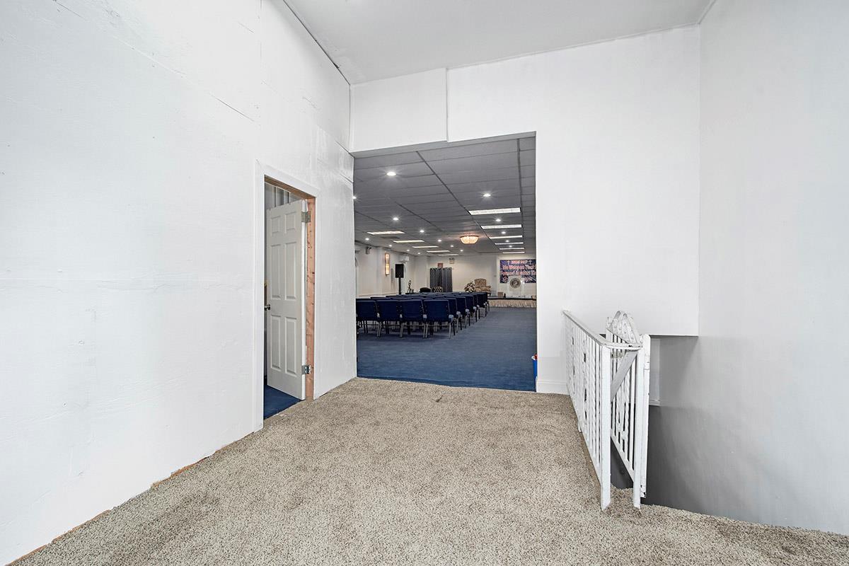 #6 photo, 3243 Ampere Avenue, ブロンクス区 Bronx , NY 10465