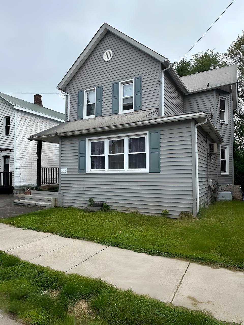 #3 photo, 142 Ball Street, Port Jervis , NY 12771