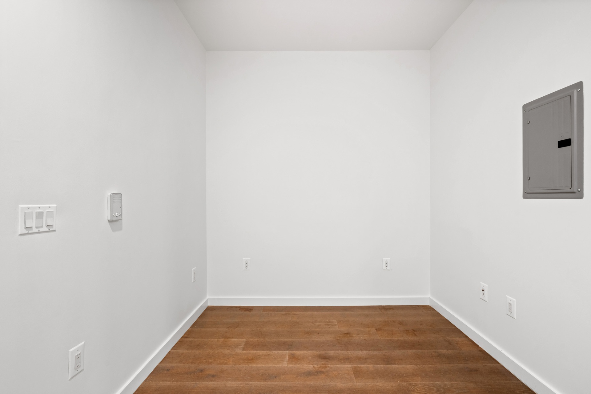 #3 photo, Astoria, クイーンズ区 Astoria , NY 11103