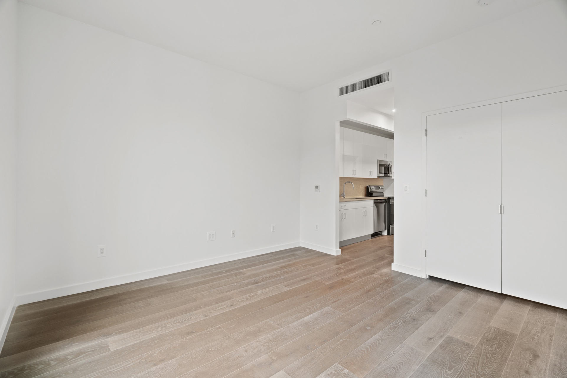 #6 photo, Astoria, クイーンズ区 Astoria , NY 11103