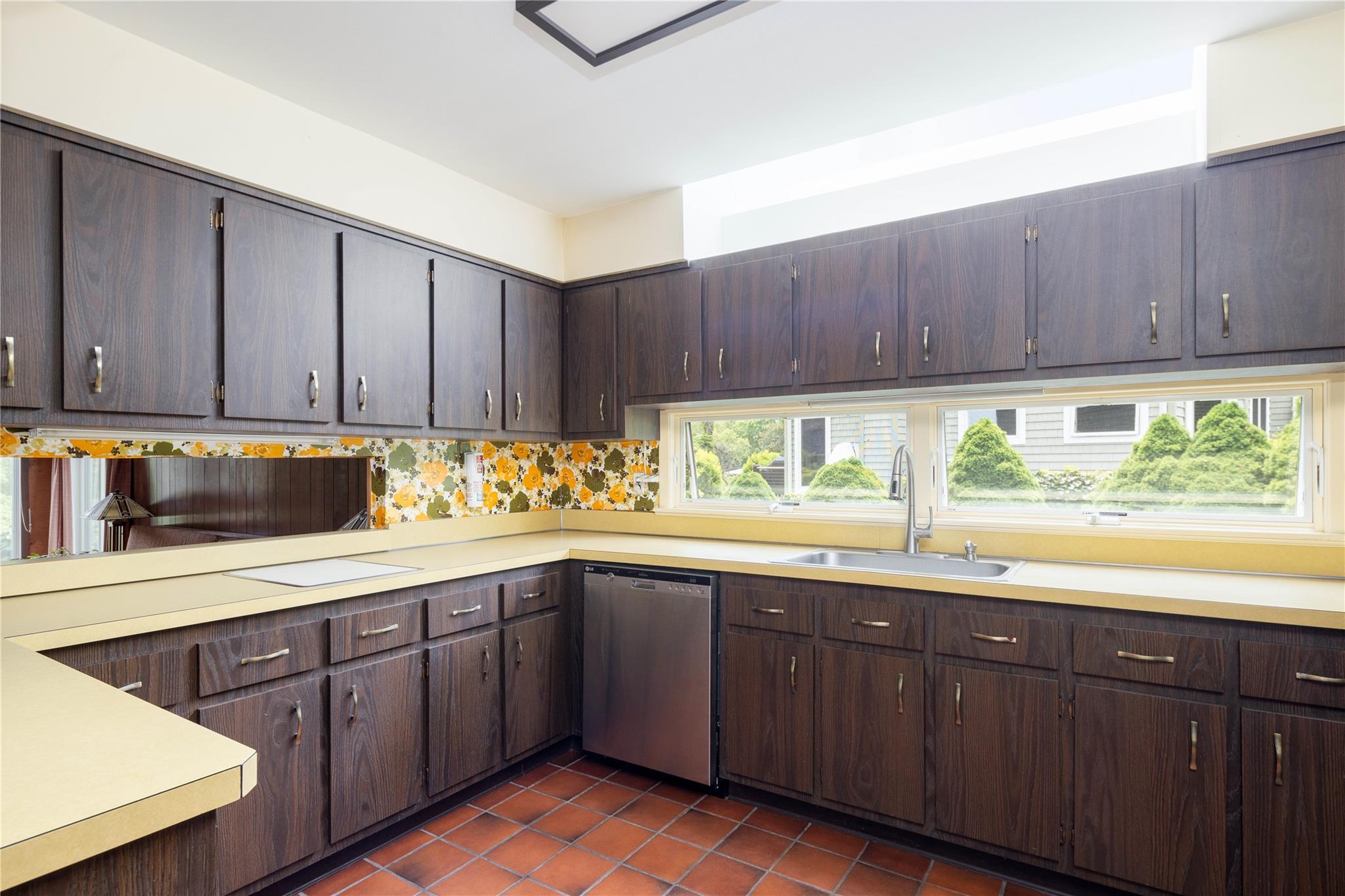 #11 photo, 6 Bay View Drive, サフォーク郡 Hampton Bays , NY 11946