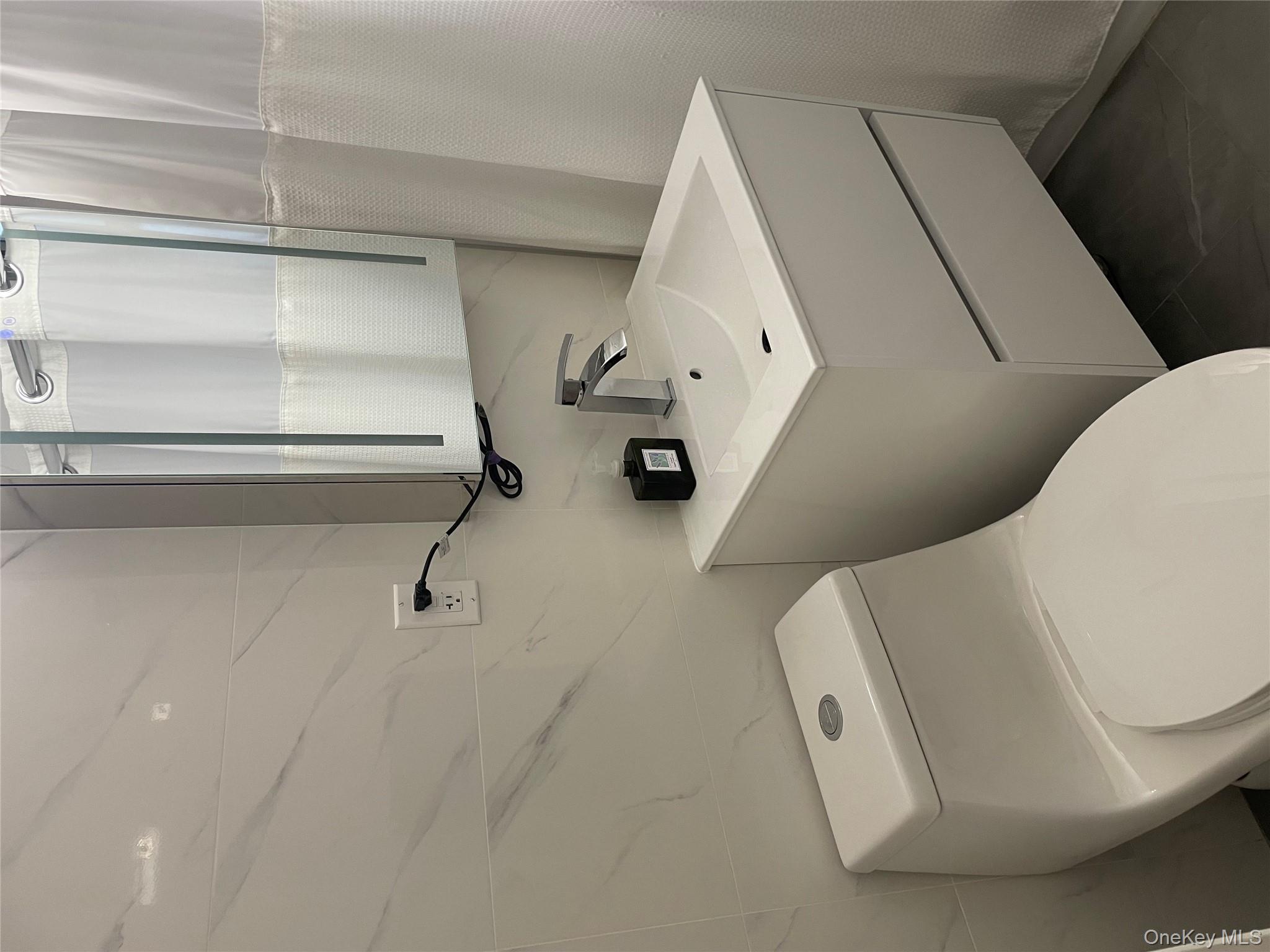 #8 photo, 1430 Thieriot Avenue, ブロンクス区 Bronx , NY 10460