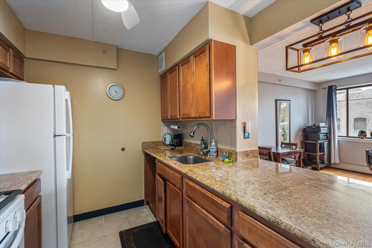 #11 photo, 342 E 119th Street, マンハッタン New York (Manhattan) , NY 10035