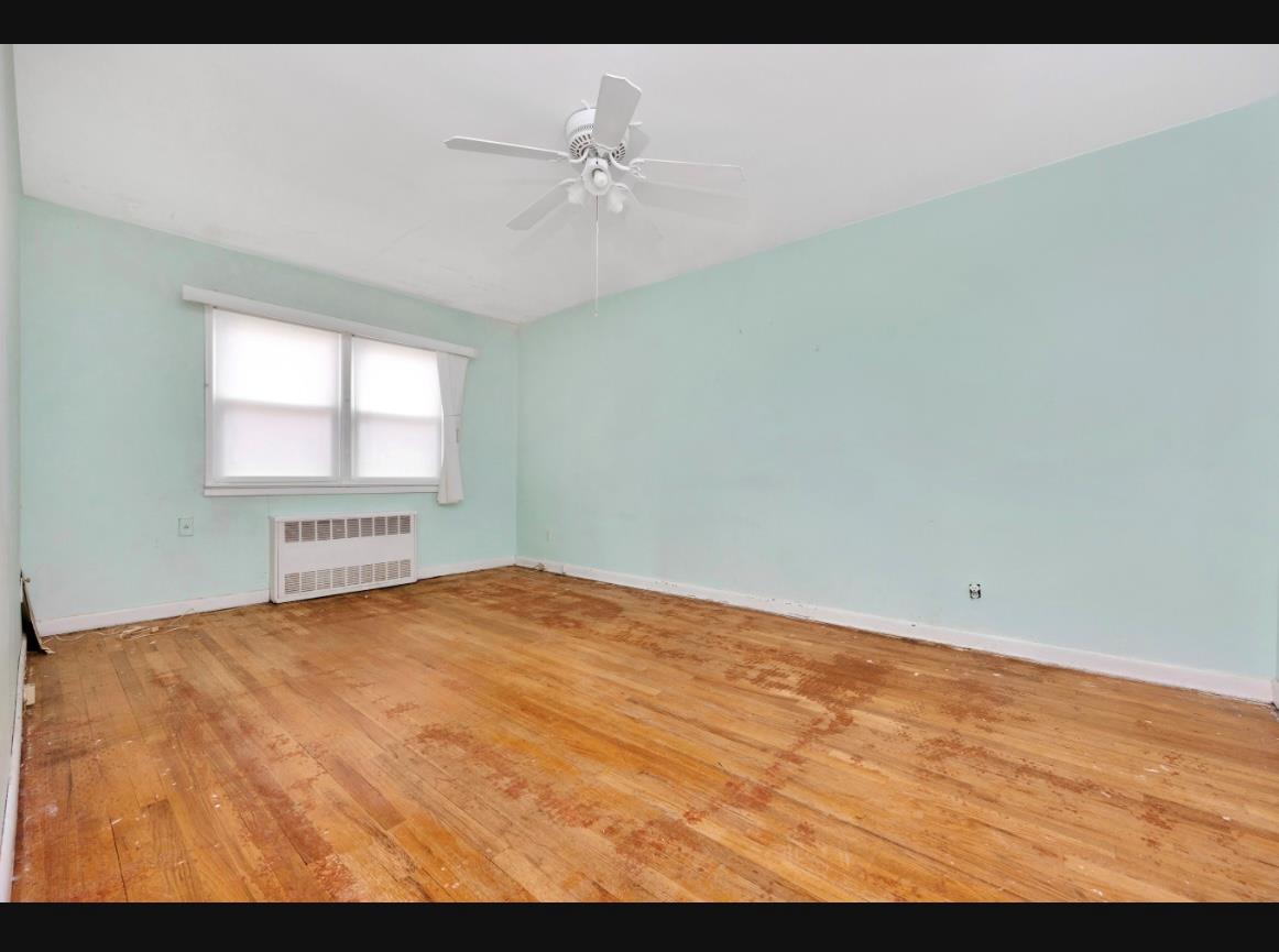 #18 photo, 7510 Juniper Boulevard, কুইন্‌স Middle Village , NY 11379