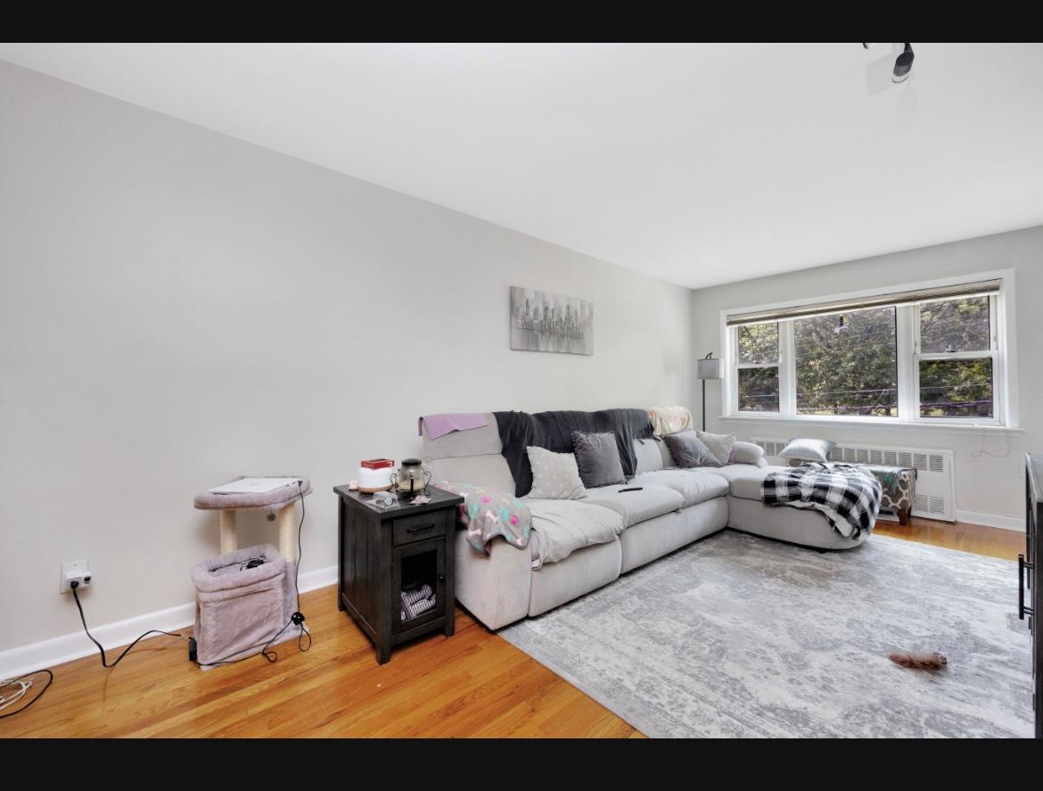 #2 photo, 7510 Juniper Boulevard, কুইন্‌স Middle Village , NY 11379