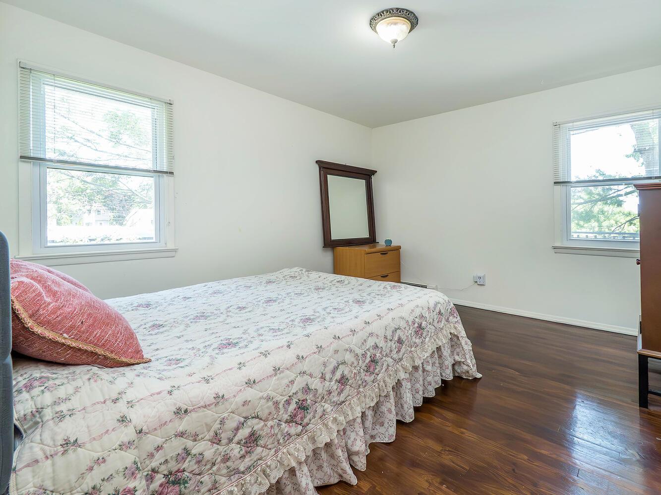 #13 photo, 14 Marwood Road, 長島 華盛頓港 Port Washington , NY 11050