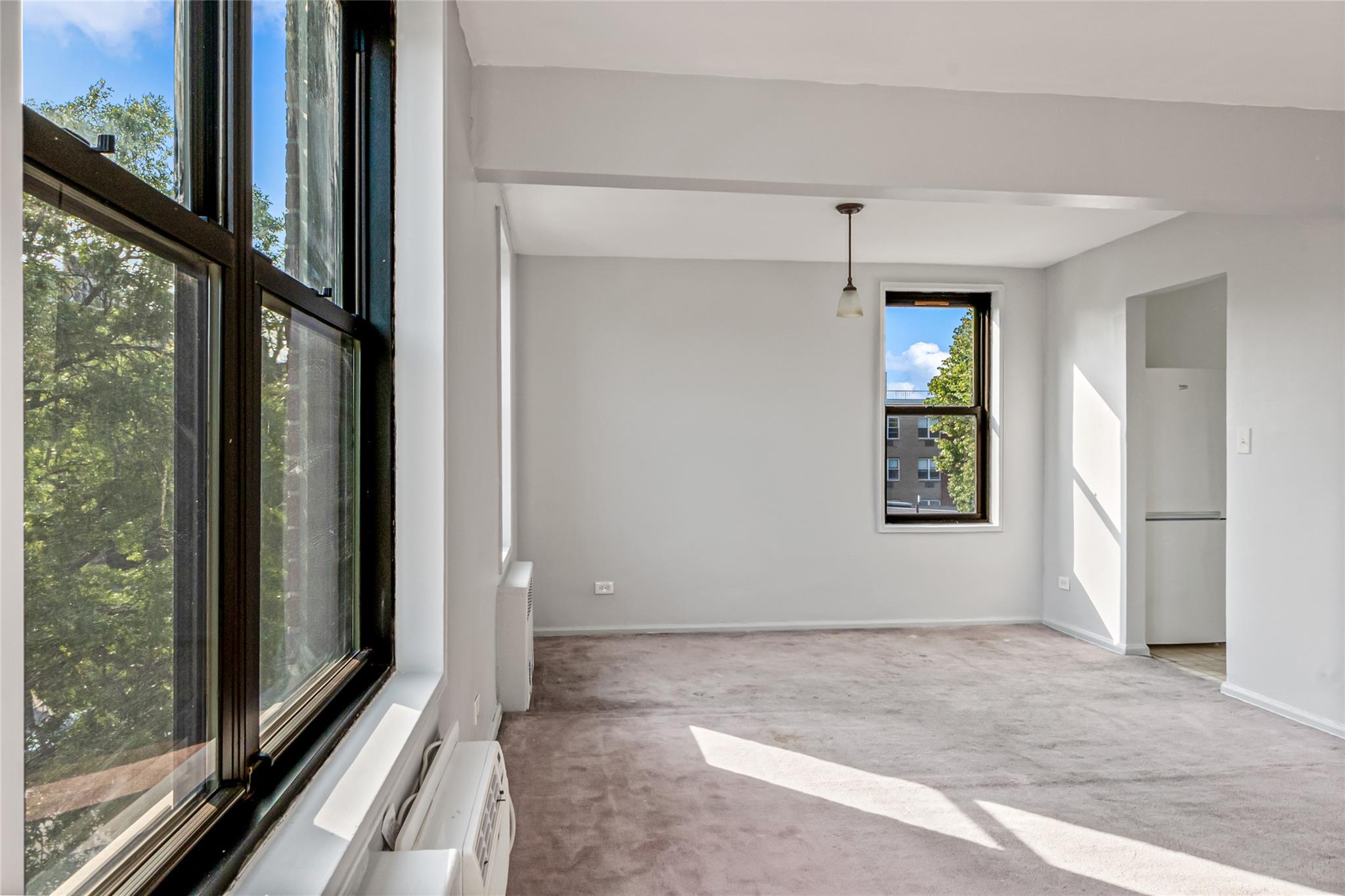 #6 photo, 140-15 Holly Avenue, クイーンズ区 Flushing , NY 11355