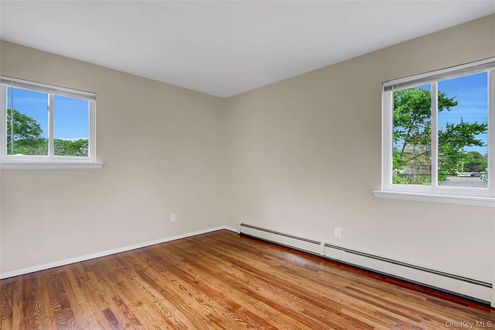 #10 photo, 16 Allegheny Drive, サフォーク郡 Farmingville , NY 11738