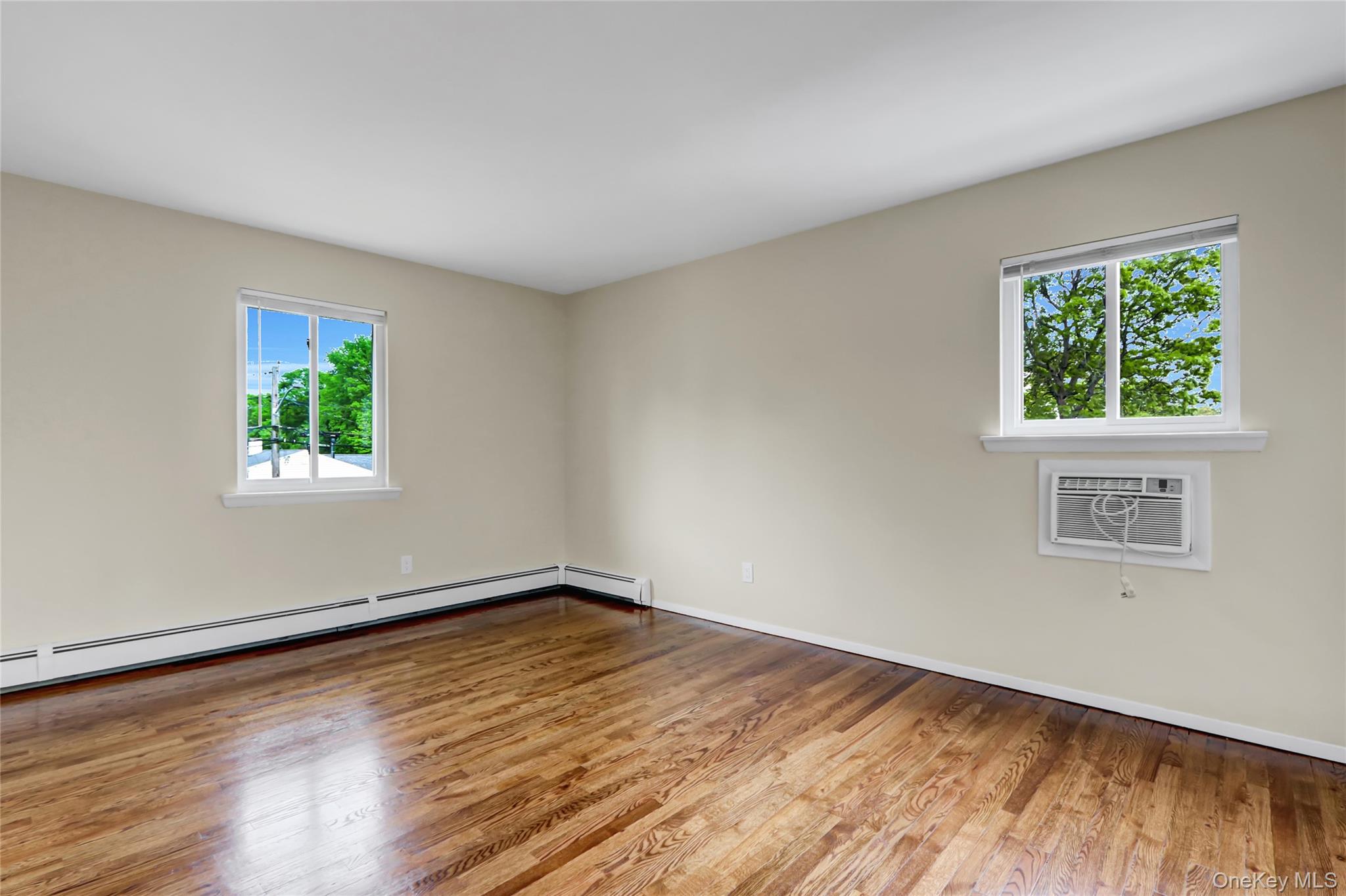 #12 photo, 16 Allegheny Drive, サフォーク郡 Farmingville , NY 11738