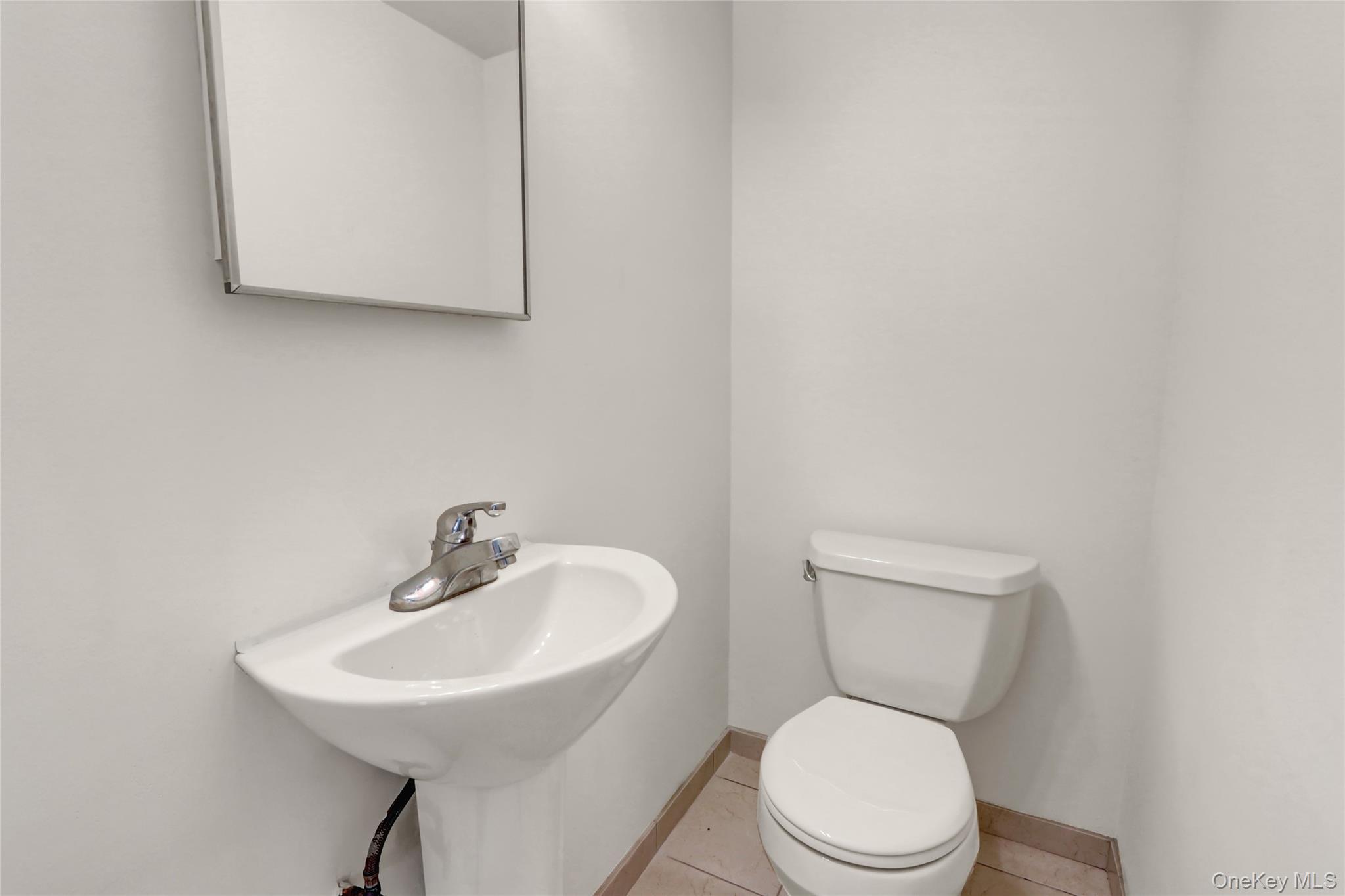 #7 photo, 16 Allegheny Drive, サフォーク郡 Farmingville , NY 11738