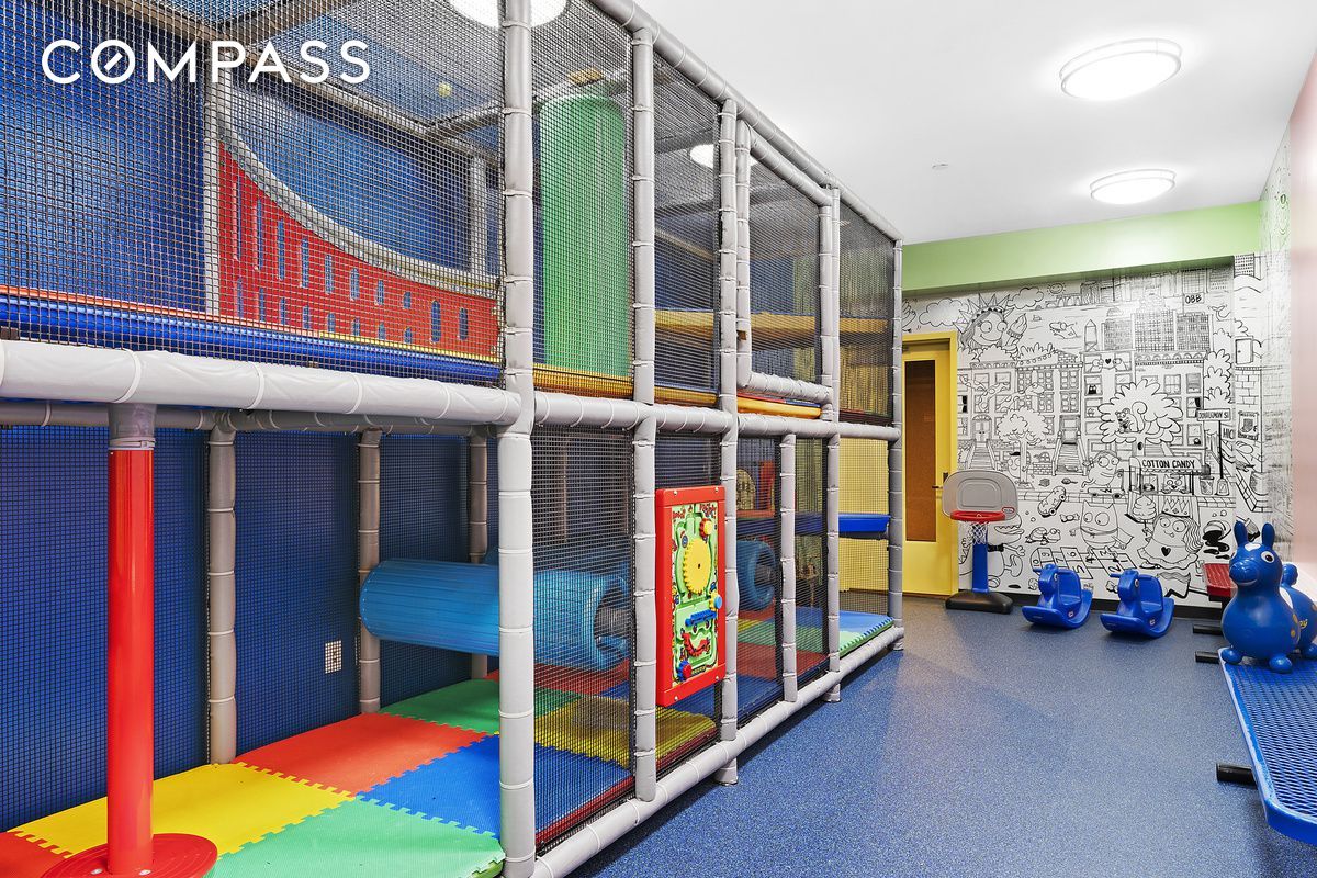 #21 photo, 360 Furman Street, ブルックリン区 Brooklyn Heights , NY 11201