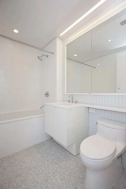 #11 photo, 50 Riverside Boulevard, マンハッタン Lincoln Square , NY 10069