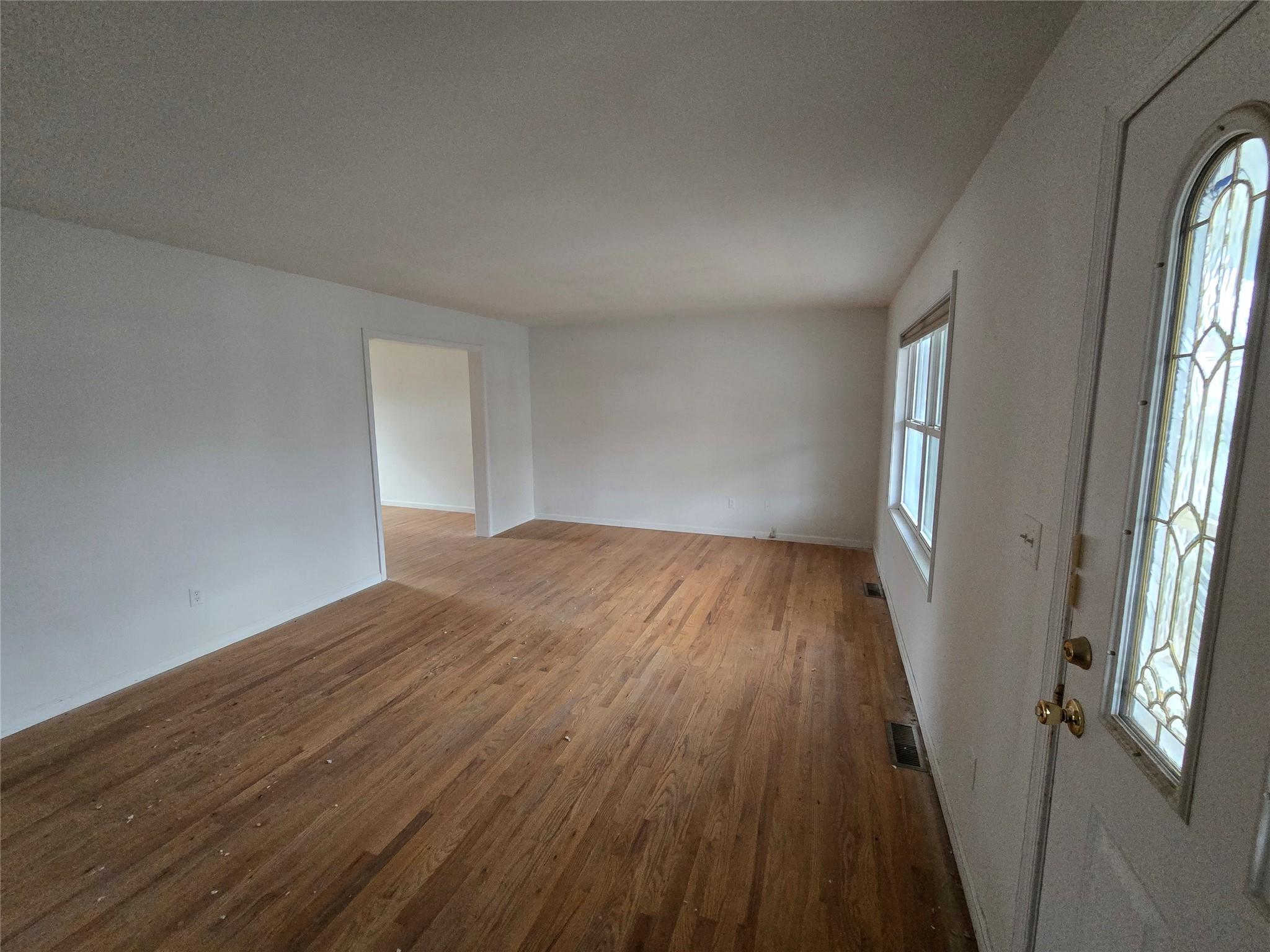 #7 photo, 27 Thompson Street, Port Jervis , NY 12771